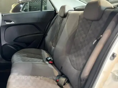 HB20S - 1.6 COMFORT PLUS 16V 4P AUTOMÁTICO