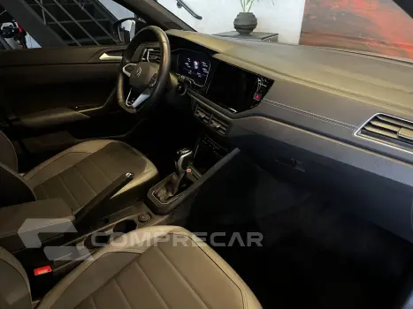 Nivus 1.0 4P FLEX 200 TSI HIGHLINE TURBO AUTOMÁTICO