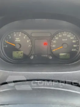 FIESTA 1.6 MPI Sedan 8V