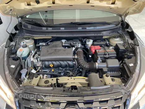 KICKS Active 1.6 16V Flex Aut.