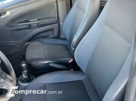 GOL - 1.0 MI TRENDLINE 8V 4P MANUAL