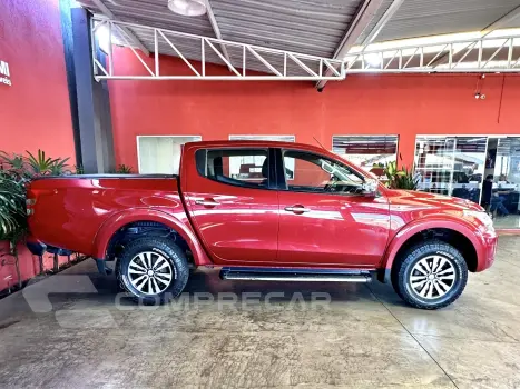 L200 TRITON 2.4 16V TURBO DIESEL SPORT HPE TOP CD 4P 4X4 AUT