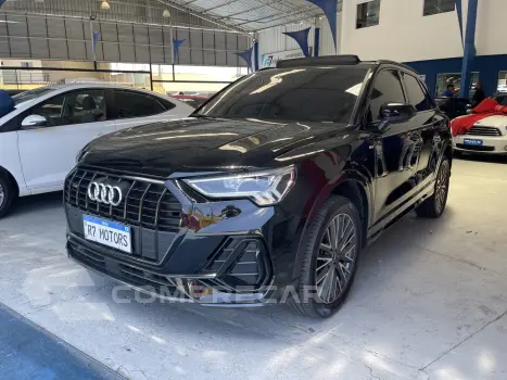 Audi Q3 2.0 40 TFSI GASOLINA PERFORMANCE BLACK QUATTRO TIPTRONIC 4 portas