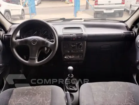 Corsa Sedan 1.6 4P SUPER