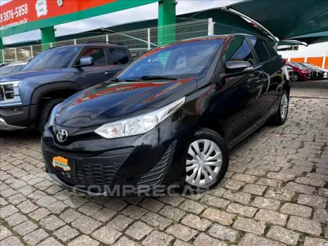Toyota YARIS 1.3 16V XL Live 4 portas