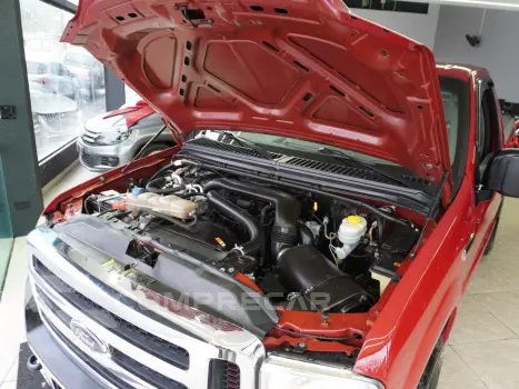 F-250 3.9 XLT 4X2 CS DIESEL 2P MANUAL