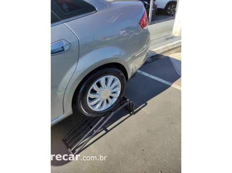 LINEA 1.8 ESSENCE 16V FLEX 4P AUTOMATIZADO