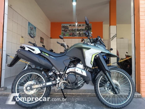 XTZ 250 LANDER