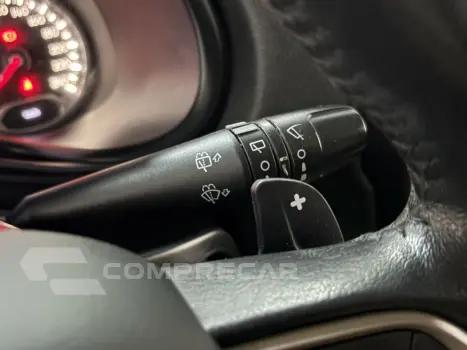 RENEGADE 1.8 16V FLEX LONGITUDE 4P AUTOMÁTICO