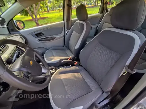 SPIN 1.8 LT 8V FLEX 4P AUTOMÁTICO