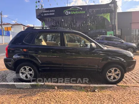 Hyundai Tucson 2.0 16V Mec. 4 portas