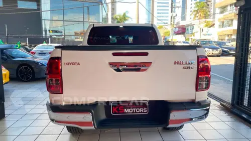 TOYOTA HILUX 2.7 SRV 4X2 CD 16V