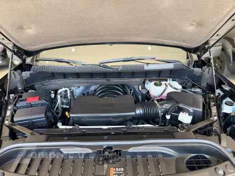 SILVERADO 5.3 V8 1500 High Country 4X4