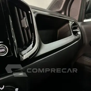 Strada Volcano 1.3 Flex 8V CD Aut.