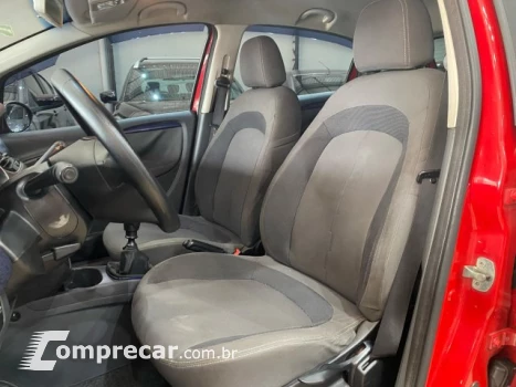 PUNTO - 1.4 ATTRACTIVE 8V 4P MANUAL