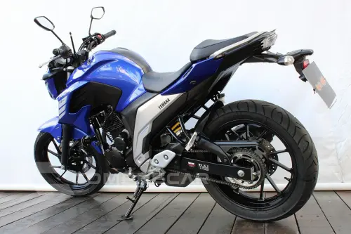 YAMAHA FZ25 FAZER ABS
