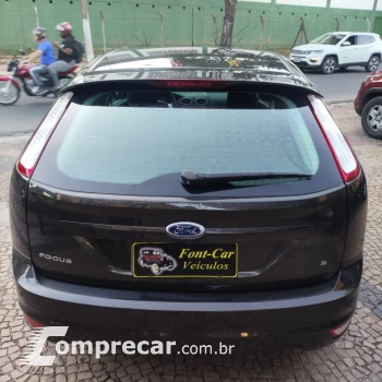 Focus 2.0 16V/SE/SE Plus Flex 5p Aut.