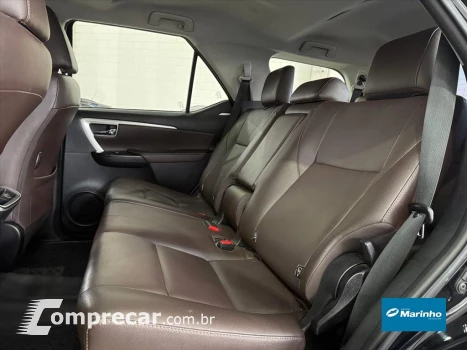 HILUX SW4 2.7 SRV 7 LUGARES 4X2 16V FLEX 4P AUTOM