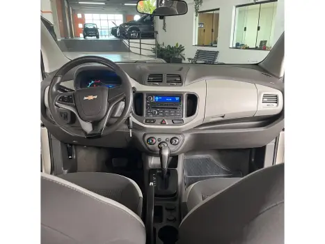 SPIN 1.8 LT 8V FLEX 4P AUTOMÁTICO