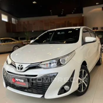 Toyota YARIS 1.5 16V XLS Multidrive 4 portas