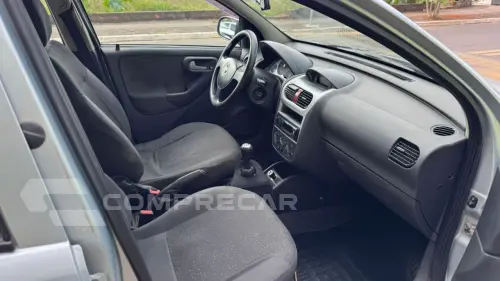 Corsa Sedan 1.4 4P PREMIUM FLEX