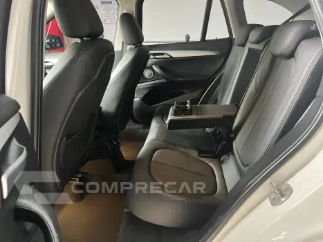 X1 2.0 16V TURBO ACTIVEFLEX SDRIVE20I 4P AUTOMÁTICO