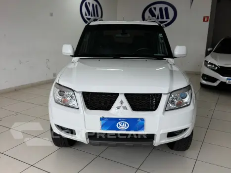 PAJERO TR4 2.0 4X2 16V 140CV FLEX 4P AUTOMÁTICO