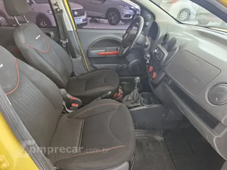 Uno 1.4 4P FLEX SPORTING