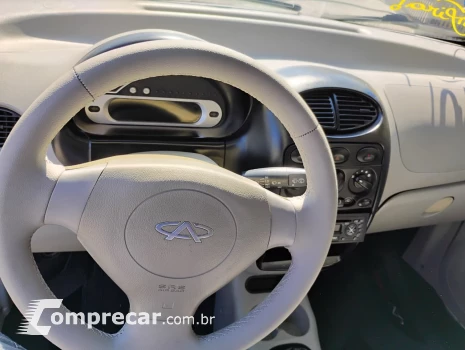 QQ 1.1 MPFI 16V
