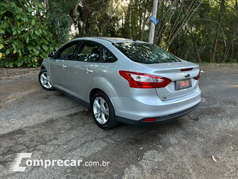 FOCUS 2.0 SE 16V FLEX 4P POWERSHIFT