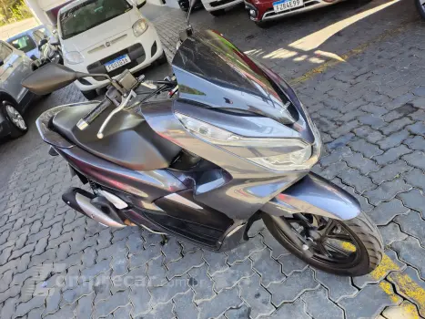 PCX 150 DLX