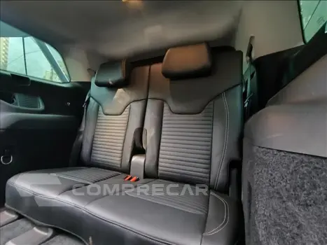 COMMANDER 1.3 T270 Turbo Overland