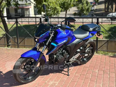 HONDA FZ25 FAZER