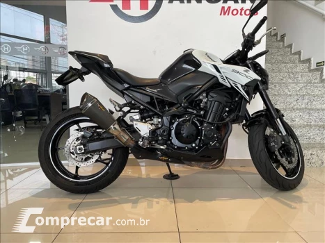 Z900