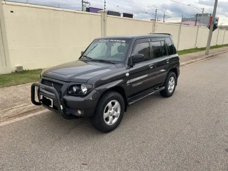 Mitsubishi PAJERO TR4 2.0 4X4 16V 4 portas