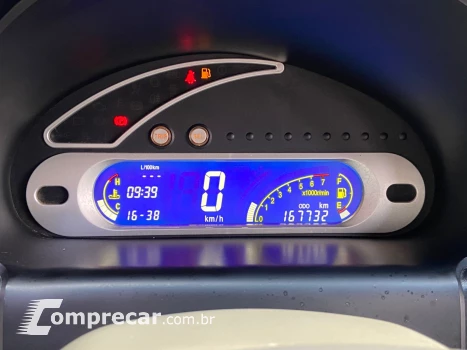 QQ 1.1 MPFI 16V