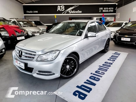 Mercedes-Benz C 180 1.8 CGI Classic 16V 4 portas