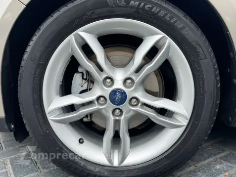 FOCUS 2.0 SE Sedan 16V