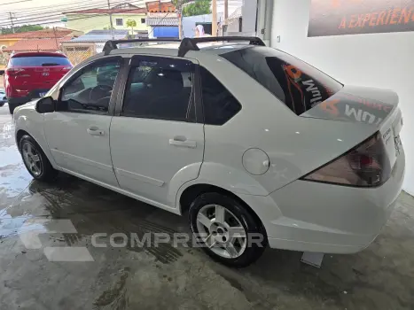 Fiesta Sedan SE 1.6 8V Flex 4p