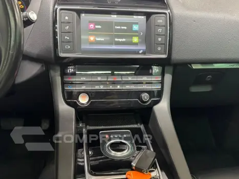 F-PACE 2.0 16V TURBO DIESEL PRESTIGE AWD 4P AUTOMÁTICO