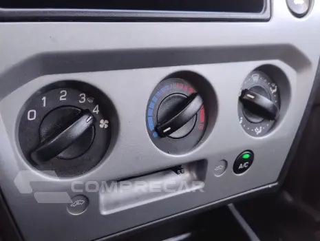 FIESTA 1.6 MPI Sedan 8V