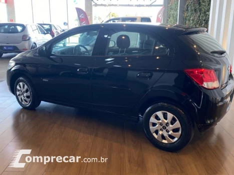 ONIX - 1.0 MPFI LT 8V 4P MANUAL