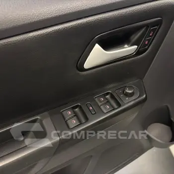 Fox Rock in Rio 1.6 Mi Total Flex 8V 5p