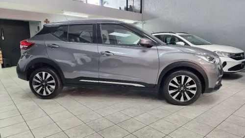 KICKS SL 1.6 16V FlexStar 5p Aut.