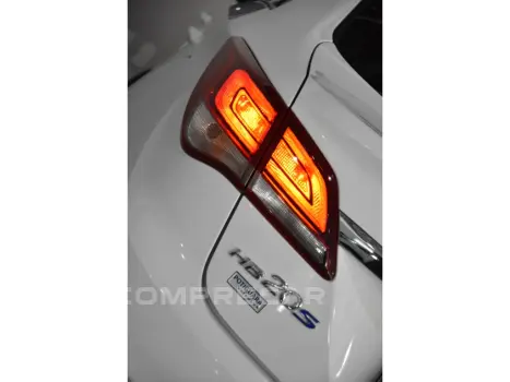 HB20S 1.6 COMFORT PLUS 16V FLEX 4P AUTOMÁTICO