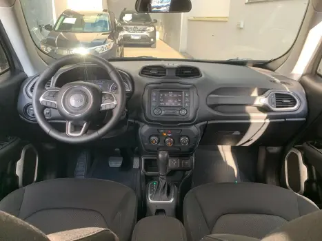 Renegade Sport 1.8 4x2 Flex 16V Aut.