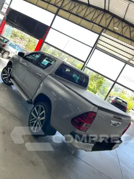HILUX 2.7 SR 4X2 CD 16V