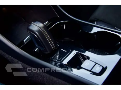 XC40 1.5 T5 RECHARGE R-DESIGN GEARTRONIC