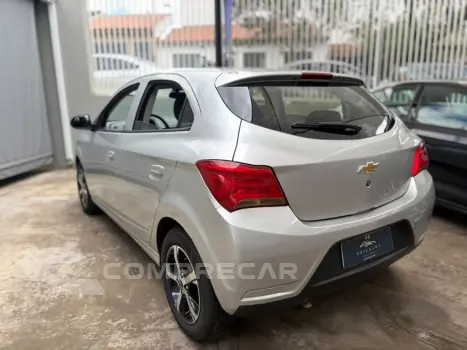 ONIX HATCH LT 1.0 8V FlexPower 5p Mec.