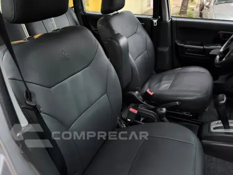 Pajero TR4 2.0/ 2.0 Flex 16V 4x4 Aut.